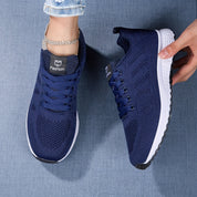 Performance Knit Sneakers für Frauen